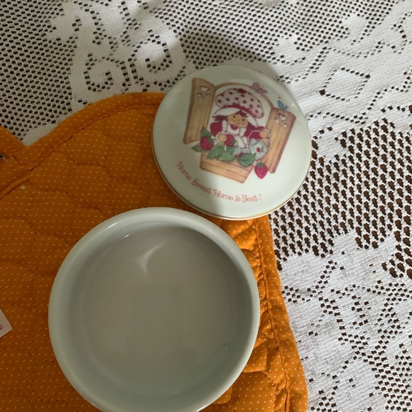 Strawberry Shortcake Trinket and Potholder - Picture 2 of 4